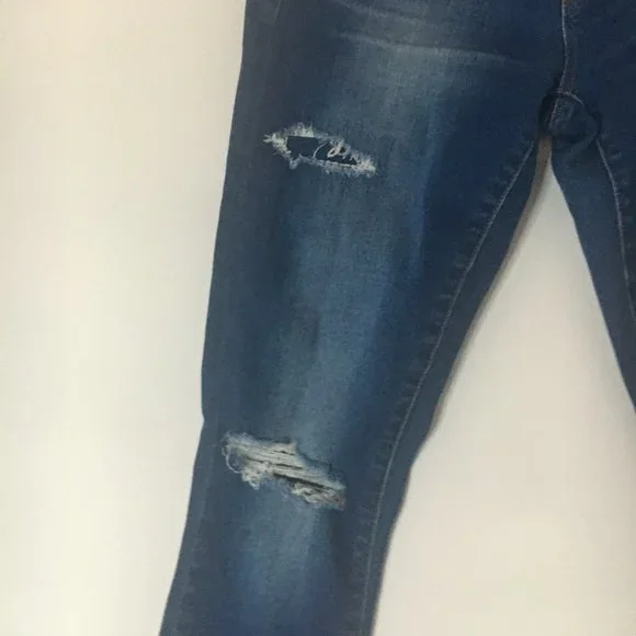 Distressed Articles of Society Women's Jeans 26-27 - Picture 6 of 8